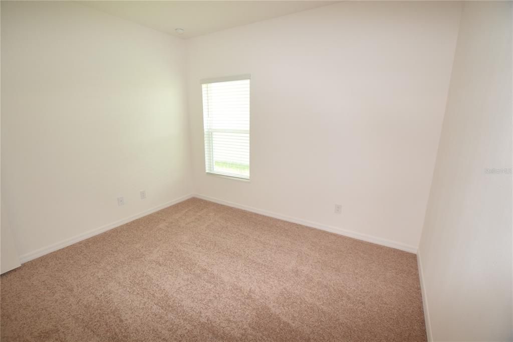 For Rent: $2,350 (4 beds, 3 baths, 2098 Square Feet)