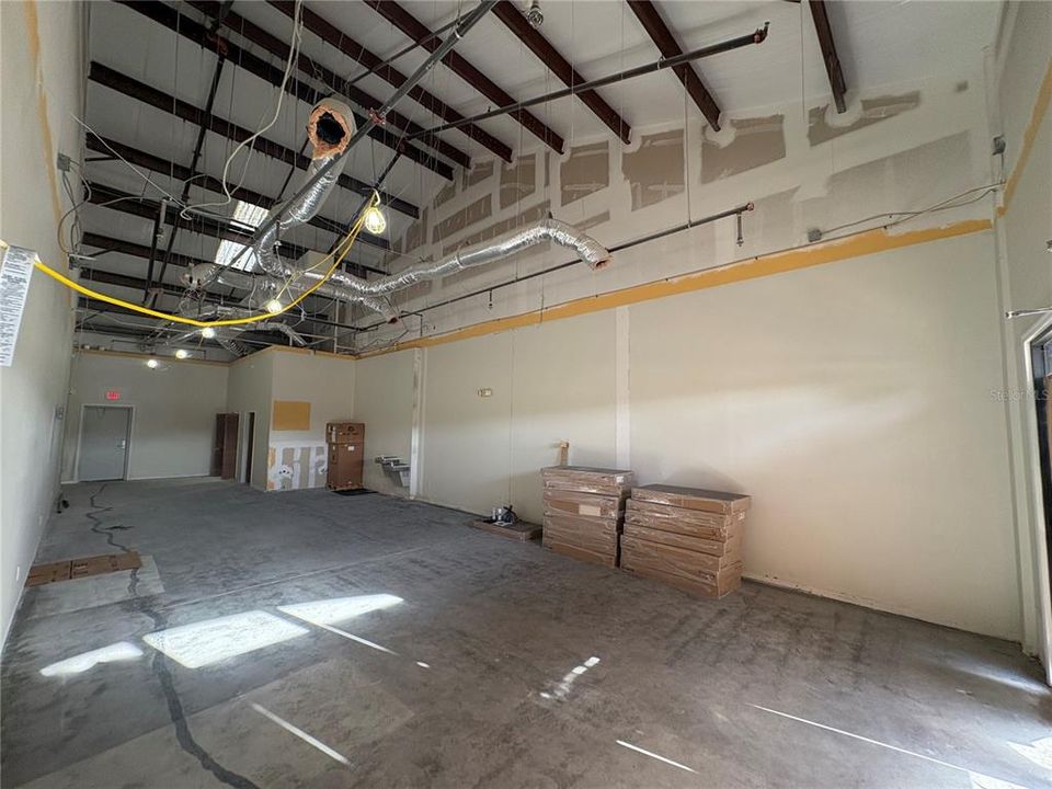 На продажу: $18,024 (0 спален, 0 ванн, 1202 Квадратных фут)