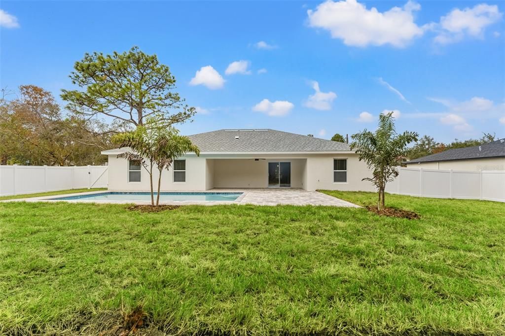 For Sale: $449,000 (3 beds, 2 baths, 1910 Square Feet)