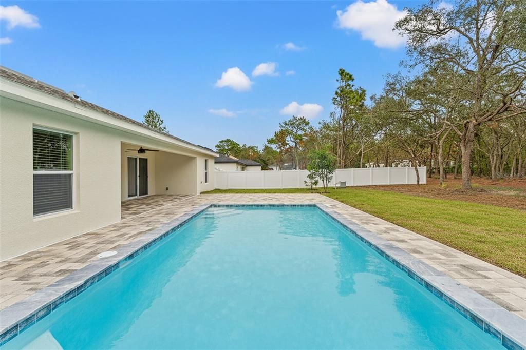 For Sale: $449,000 (3 beds, 2 baths, 1910 Square Feet)