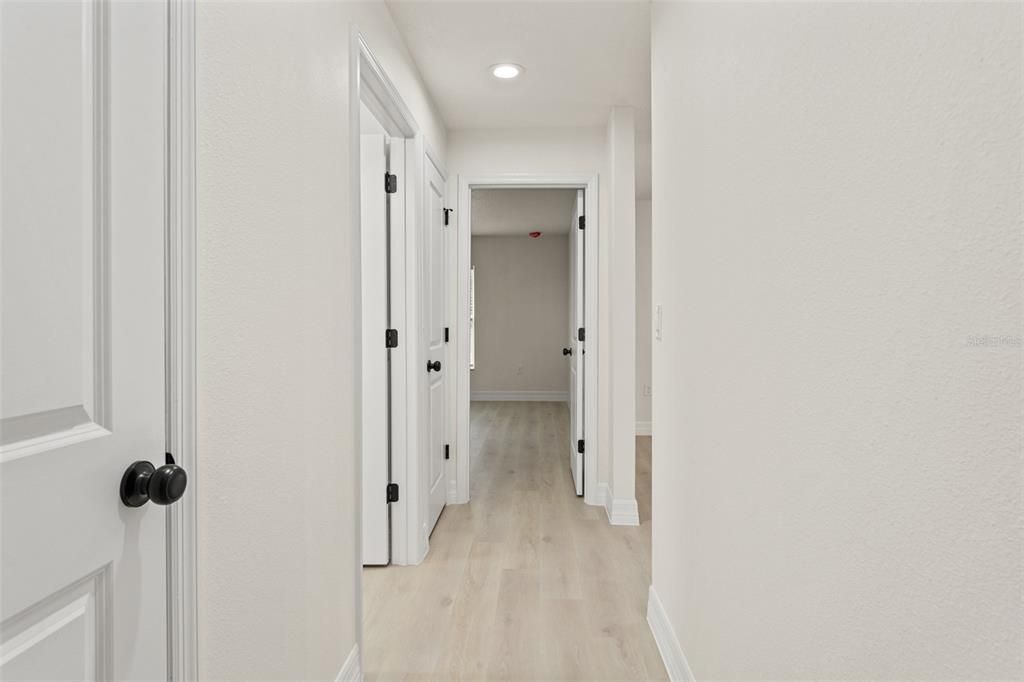 For Sale: $449,000 (3 beds, 2 baths, 1910 Square Feet)