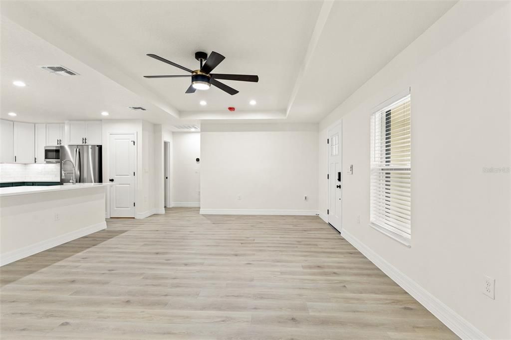 For Sale: $449,000 (3 beds, 2 baths, 1910 Square Feet)