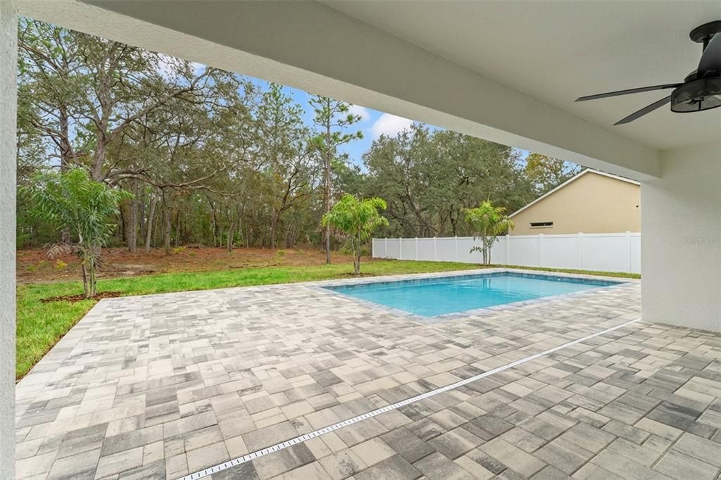 For Sale: $449,000 (3 beds, 2 baths, 1910 Square Feet)