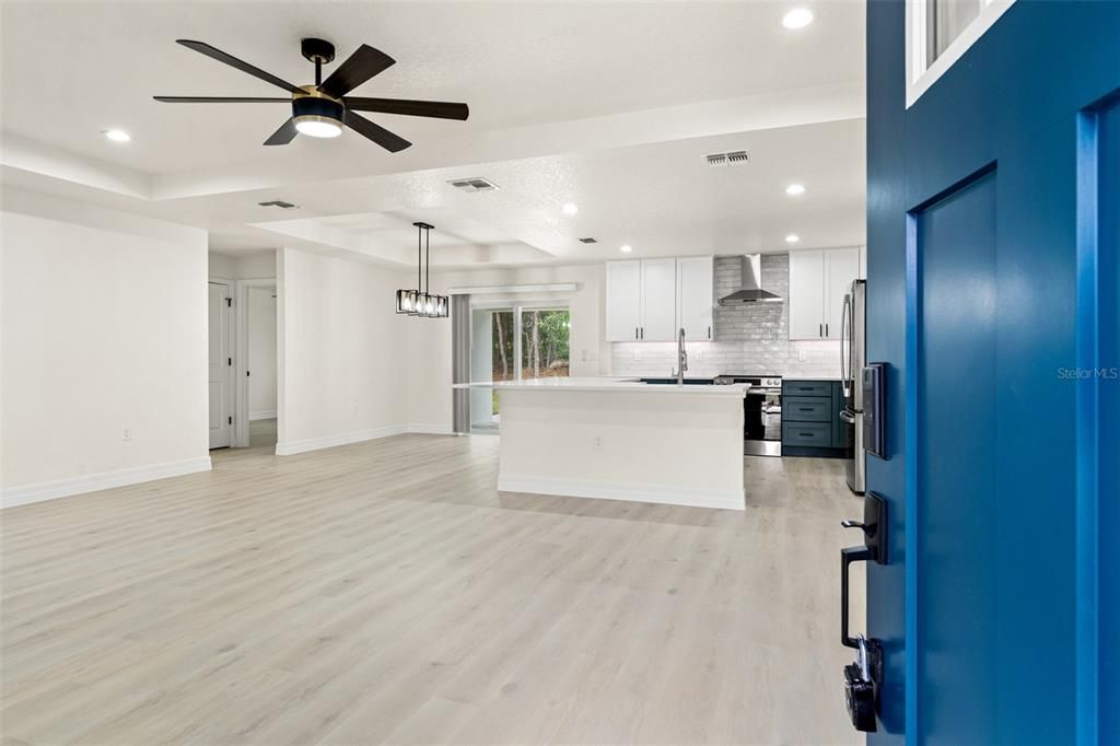 For Sale: $449,000 (3 beds, 2 baths, 1910 Square Feet)