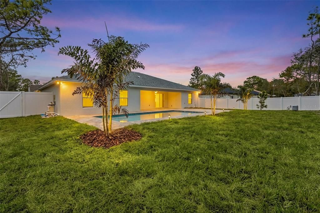 For Sale: $449,000 (3 beds, 2 baths, 1910 Square Feet)