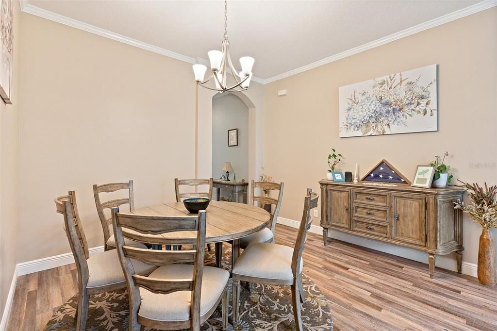 For Sale: $385,000 (3 beds, 2 baths, 1820 Square Feet)