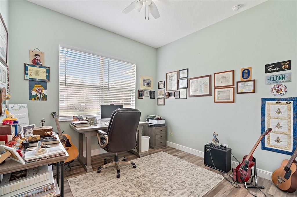 For Sale: $385,000 (3 beds, 2 baths, 1820 Square Feet)