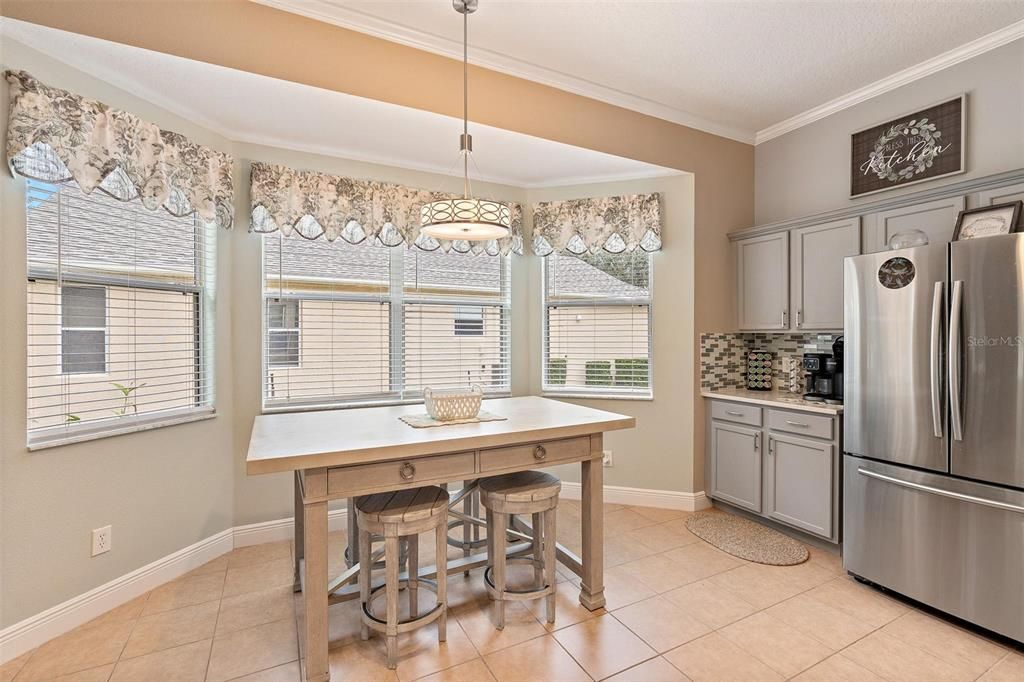 For Sale: $385,000 (3 beds, 2 baths, 1820 Square Feet)