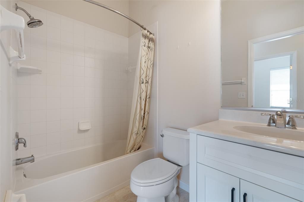 待售: $324,900 (3 贝兹, 2 浴室, 1551 平方英尺)