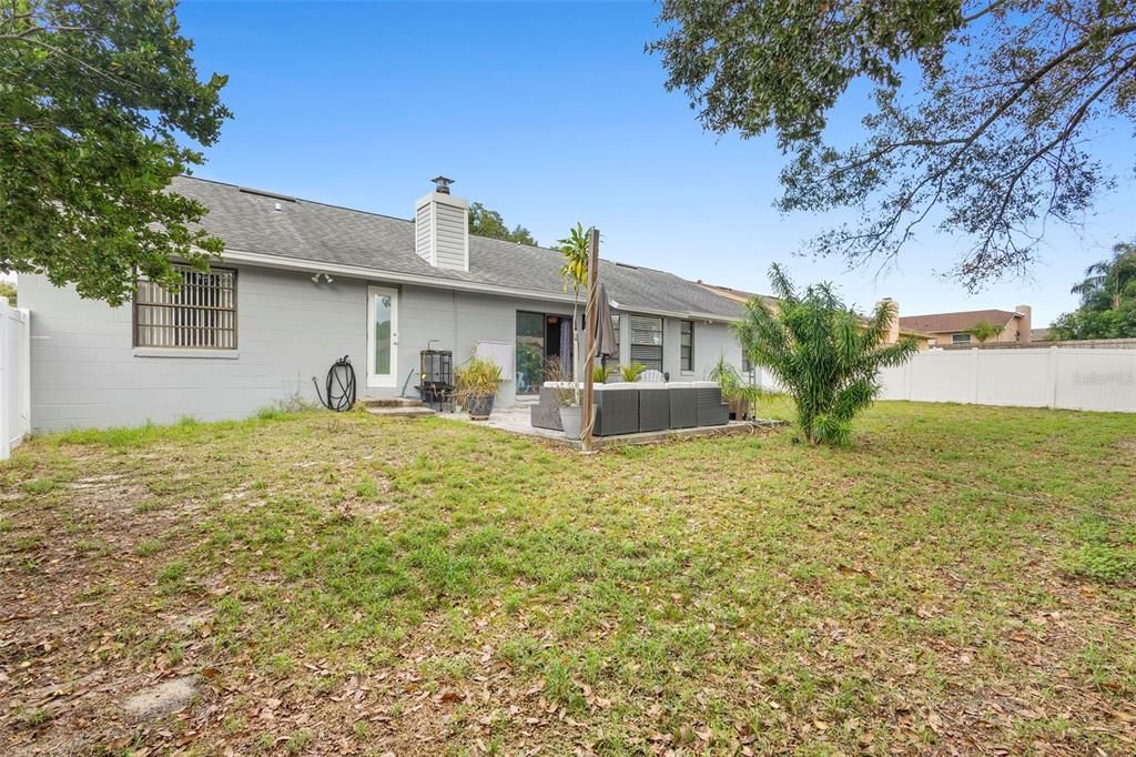 На продажу: $429,900 (4 спален, 2 ванн, 1994 Квадратных фут)