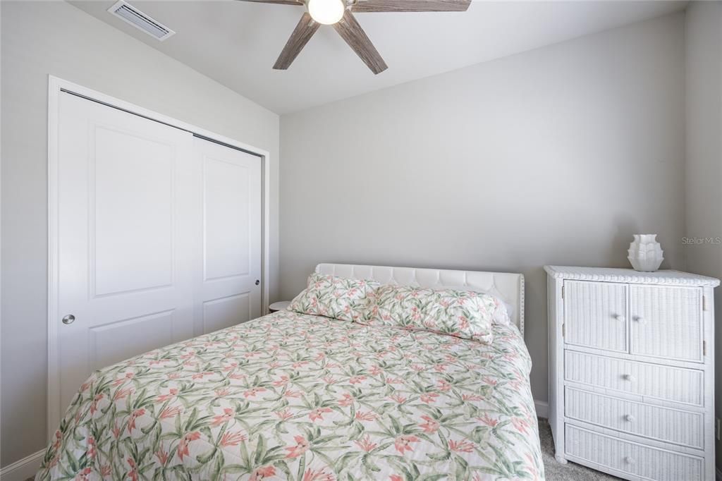 На продажу: $675,000 (3 спален, 2 ванн, 2589 Квадратных фут)