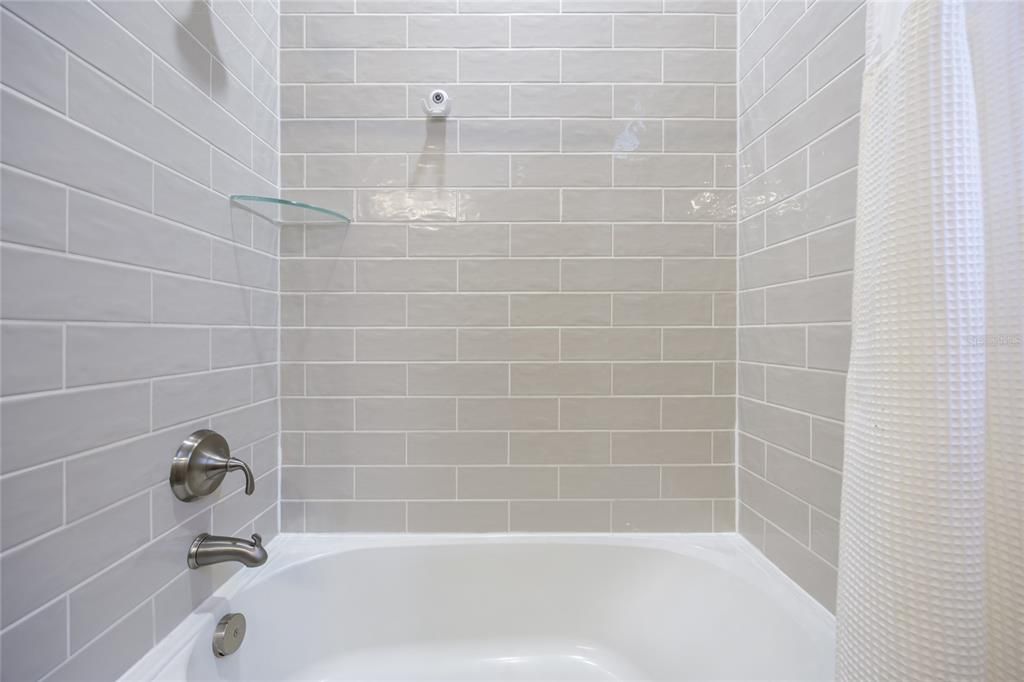 На продажу: $675,000 (3 спален, 2 ванн, 2589 Квадратных фут)