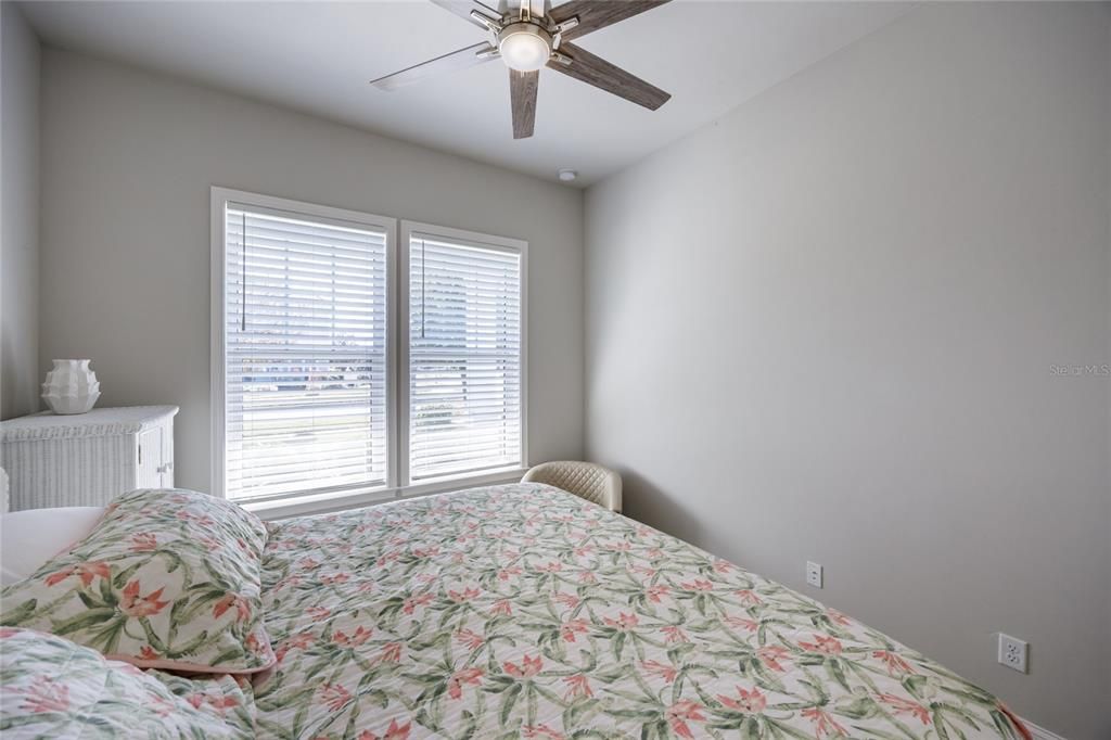 На продажу: $675,000 (3 спален, 2 ванн, 2589 Квадратных фут)