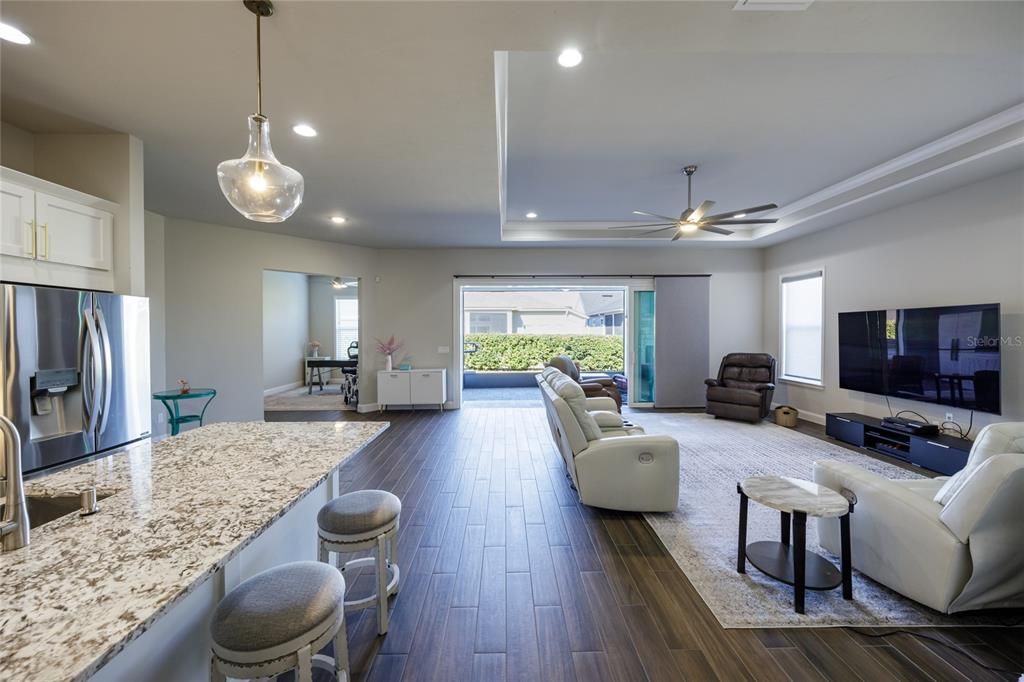 На продажу: $675,000 (3 спален, 2 ванн, 2589 Квадратных фут)