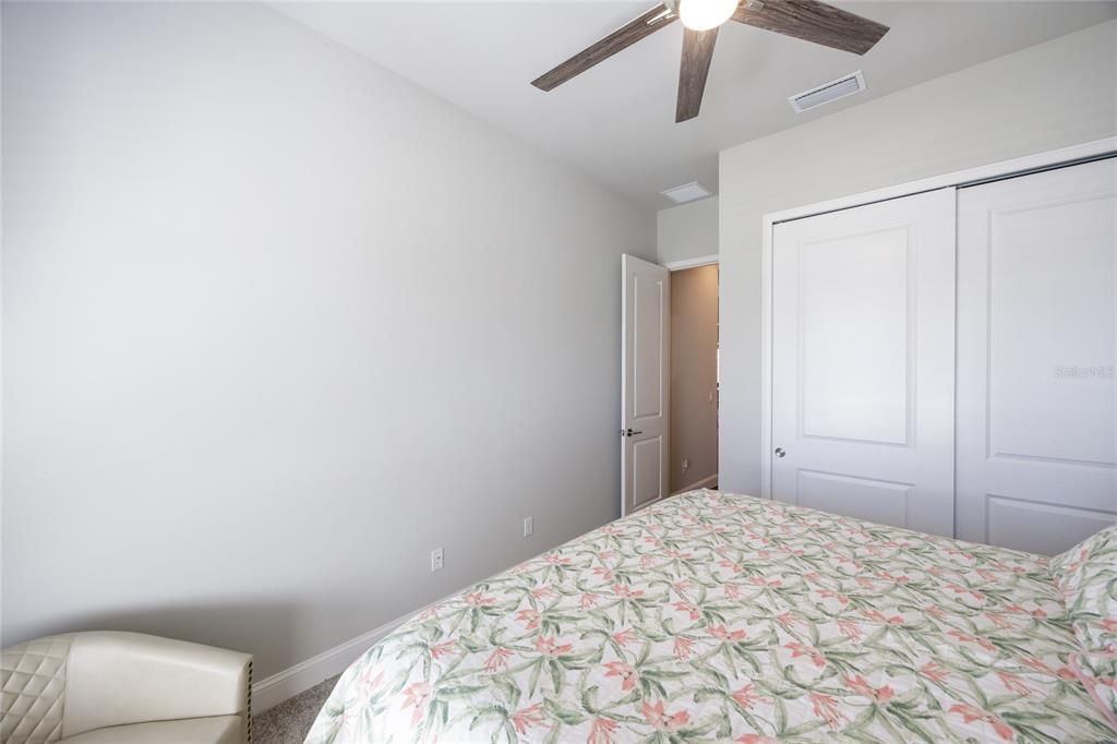 На продажу: $675,000 (3 спален, 2 ванн, 2589 Квадратных фут)