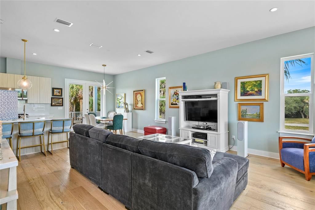 En Venta: $675,000 (3 camas, 2 baños, 1748 Pies cuadrados)