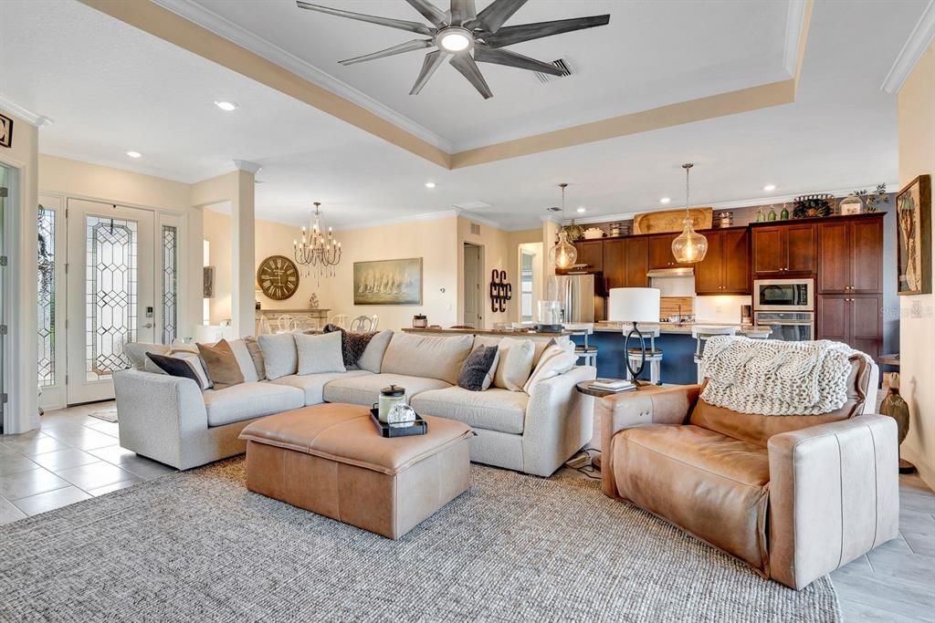 For Sale: $725,000 (4 beds, 2 baths, 2360 Square Feet)