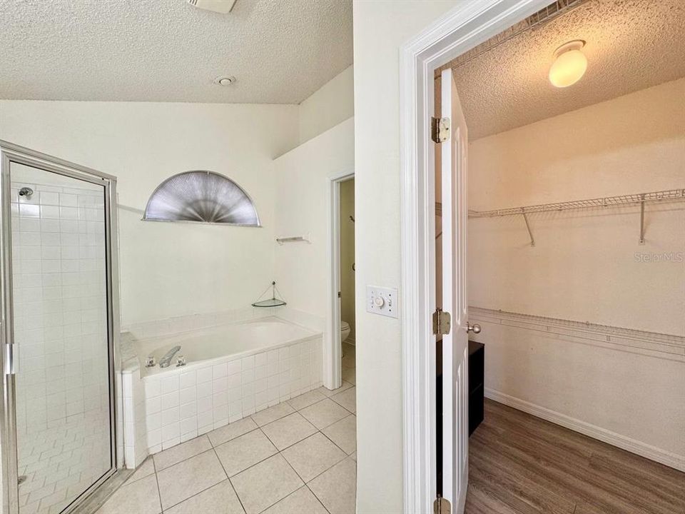 В аренду: $2,800 (4 спален, 2 ванн, 2359 Квадратных фут)