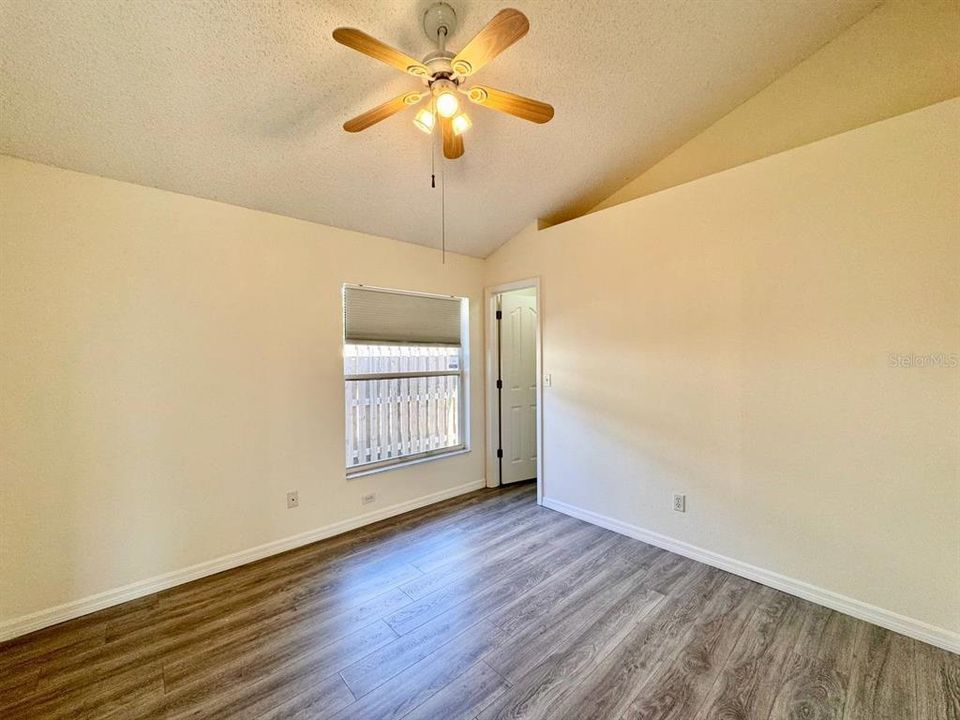 В аренду: $2,800 (4 спален, 2 ванн, 2359 Квадратных фут)