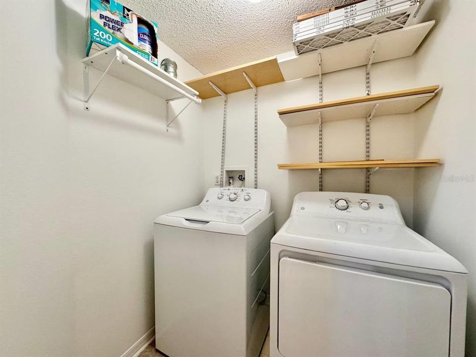 В аренду: $2,800 (4 спален, 2 ванн, 2359 Квадратных фут)