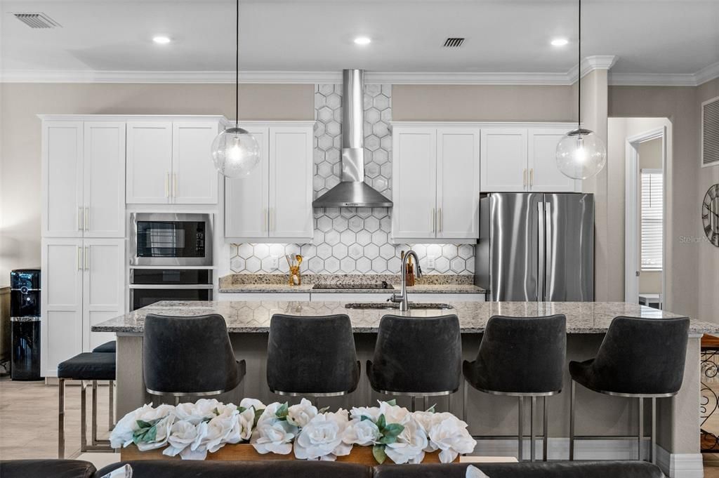 For Sale: $889,900 (4 beds, 2 baths, 2349 Square Feet)