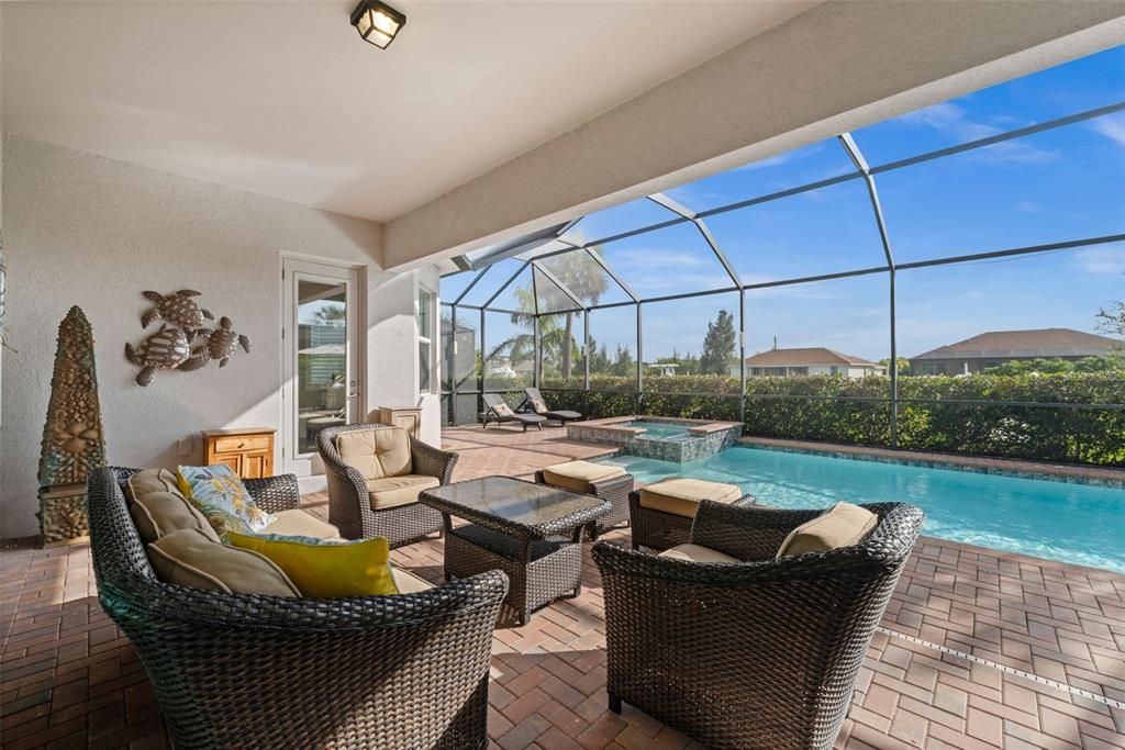 For Sale: $889,900 (4 beds, 2 baths, 2349 Square Feet)