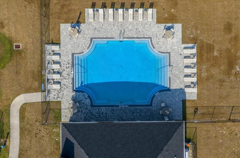 For Sale: $385,000 (4 beds, 2 baths, 2333 Square Feet)