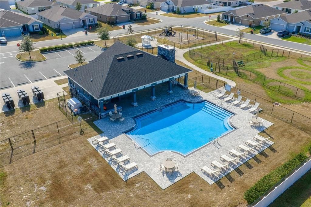 For Sale: $385,000 (4 beds, 2 baths, 2333 Square Feet)