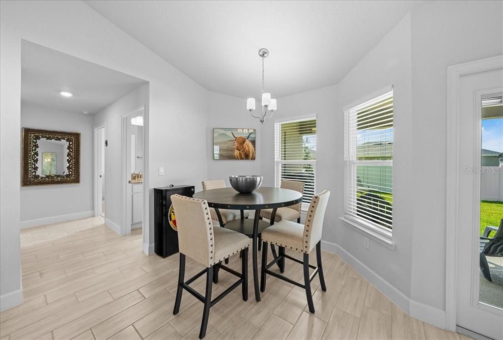 For Sale: $385,000 (4 beds, 2 baths, 2333 Square Feet)