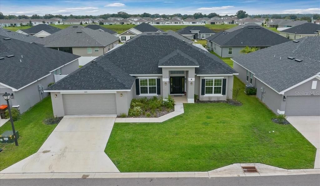 For Sale: $385,000 (4 beds, 2 baths, 2333 Square Feet)