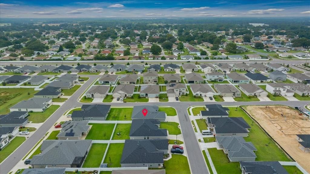 For Sale: $385,000 (4 beds, 2 baths, 2333 Square Feet)