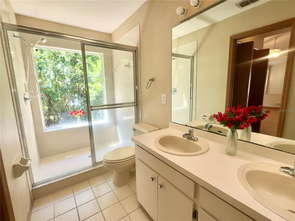 待售: $390,000 (3 贝兹, 2 浴室, 1494 平方英尺)