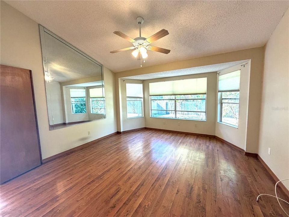 待售: $390,000 (3 贝兹, 2 浴室, 1494 平方英尺)