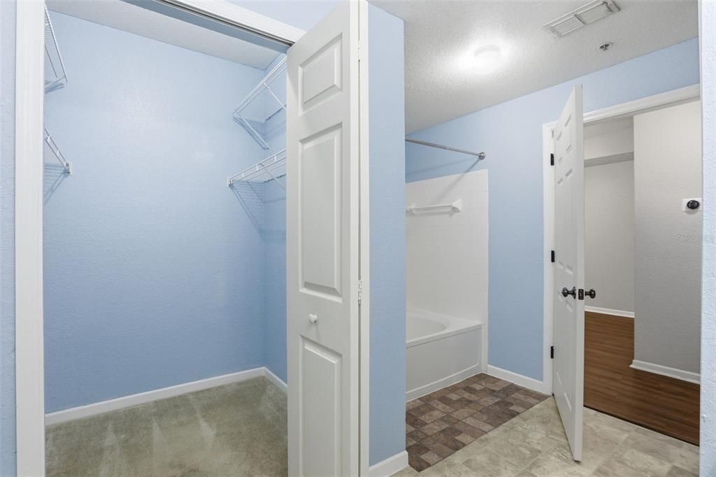 En Venta: $225,000 (2 camas, 2 baños, 1044 Pies cuadrados)