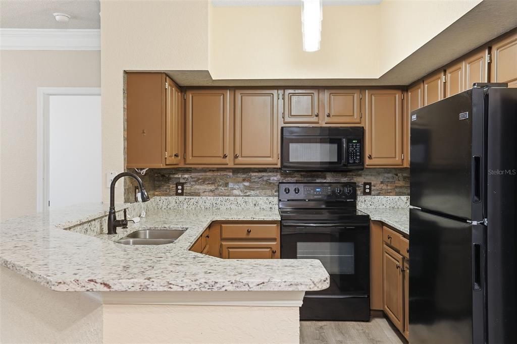 En Venta: $225,000 (2 camas, 2 baños, 1044 Pies cuadrados)