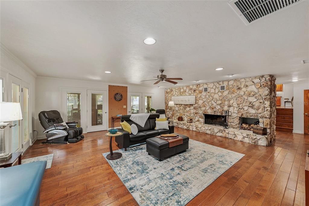 待售: $699,000 (3 贝兹, 3 浴室, 3764 平方英尺)