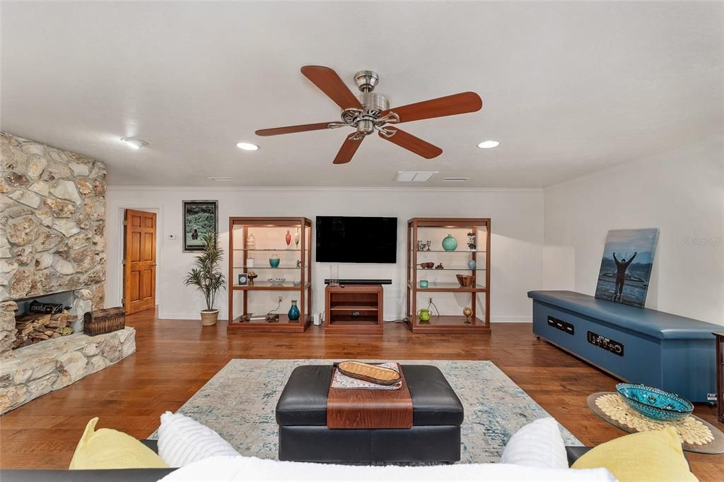 待售: $699,000 (3 贝兹, 3 浴室, 3764 平方英尺)