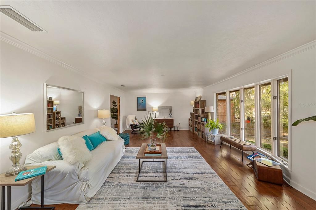 待售: $699,000 (3 贝兹, 3 浴室, 3764 平方英尺)