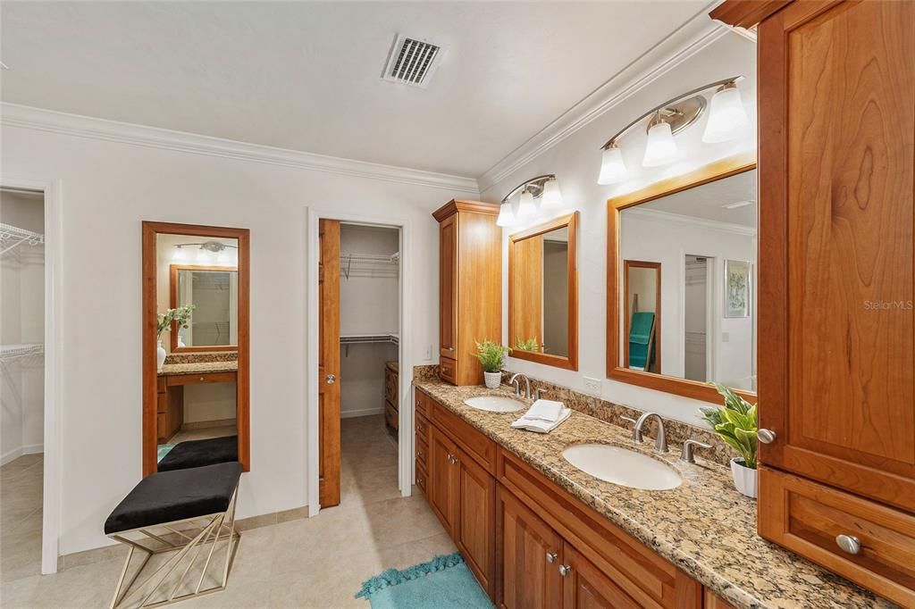 待售: $699,000 (3 贝兹, 3 浴室, 3764 平方英尺)