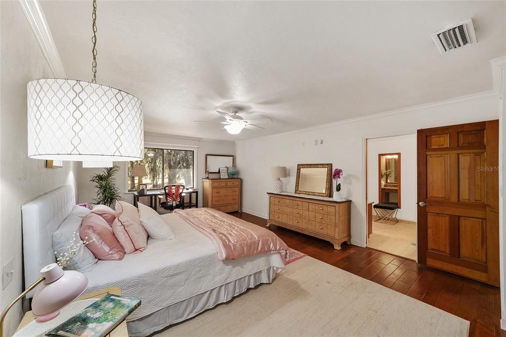 待售: $699,000 (3 贝兹, 3 浴室, 3764 平方英尺)