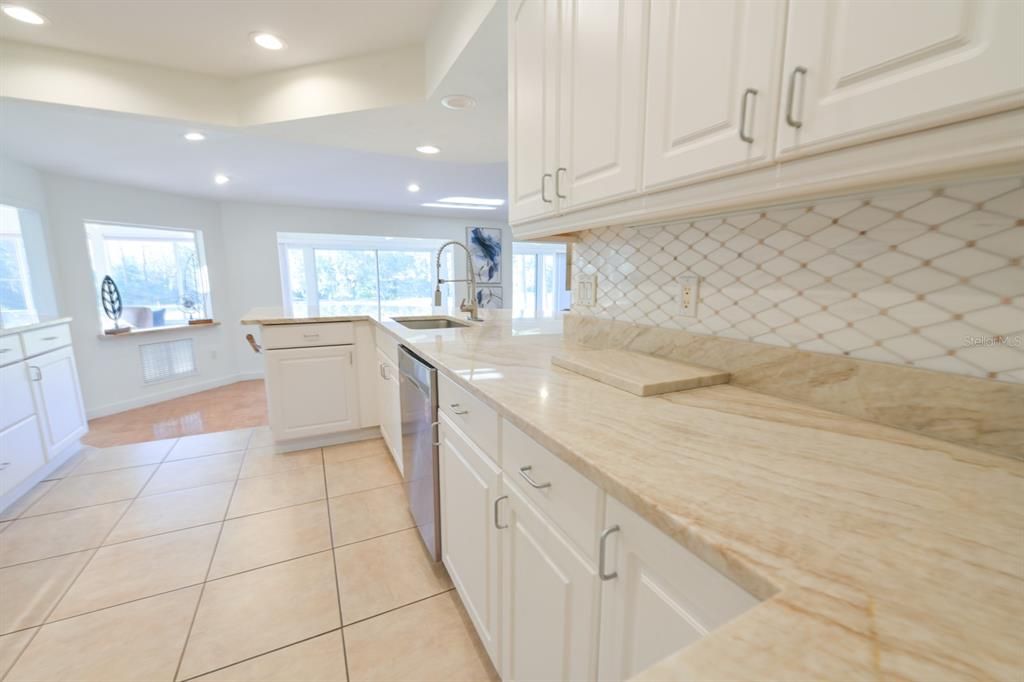 For Sale: $525,000 (3 beds, 2 baths, 2939 Square Feet)