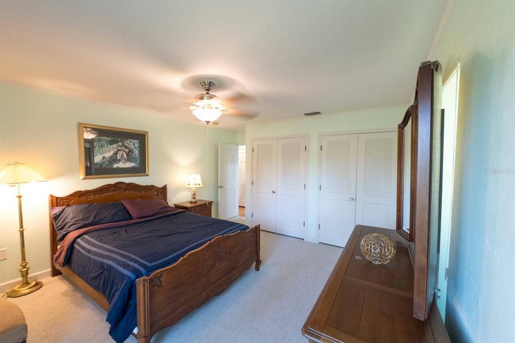 For Sale: $525,000 (3 beds, 2 baths, 2939 Square Feet)