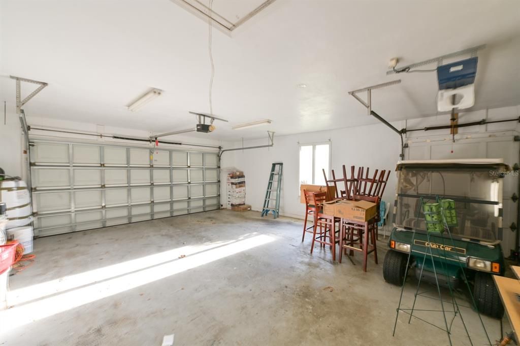 For Sale: $525,000 (3 beds, 2 baths, 2939 Square Feet)