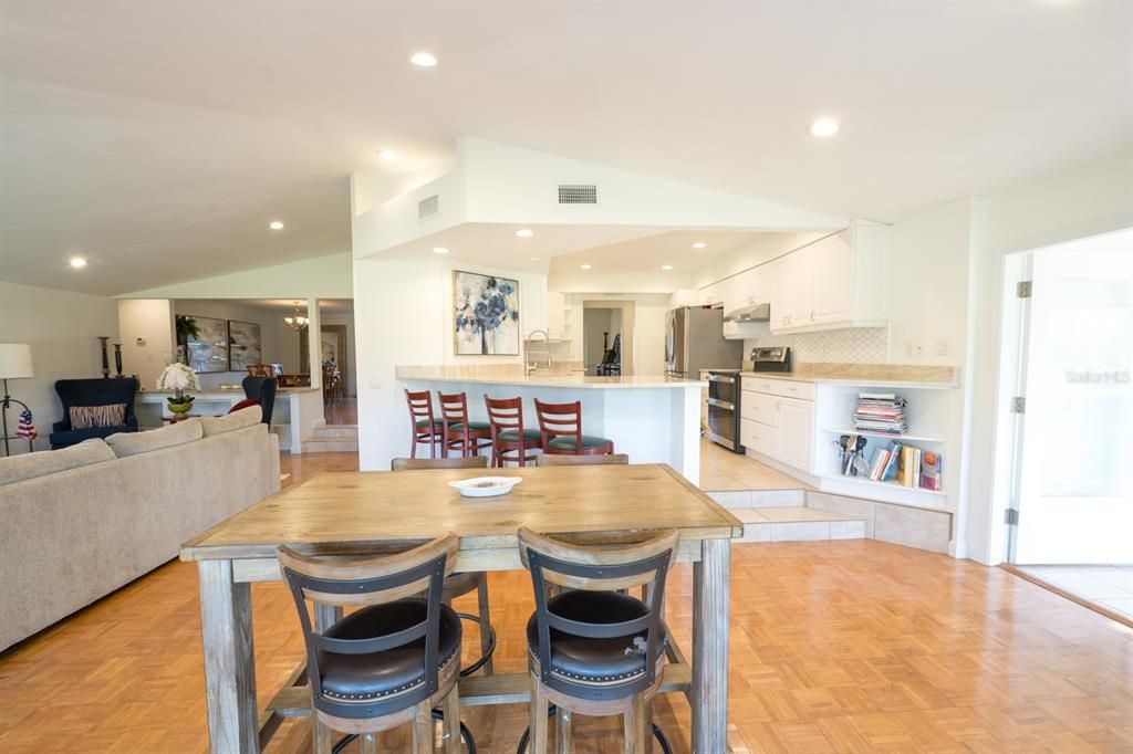 For Sale: $525,000 (3 beds, 2 baths, 2939 Square Feet)