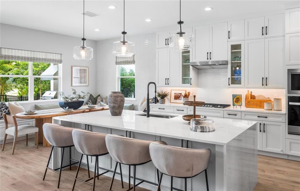 For Sale: $933,946 (5 beds, 4 baths, 3987 Square Feet)