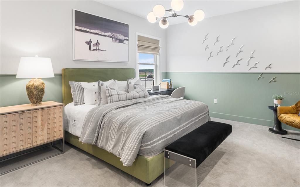 For Sale: $933,946 (5 beds, 4 baths, 3987 Square Feet)