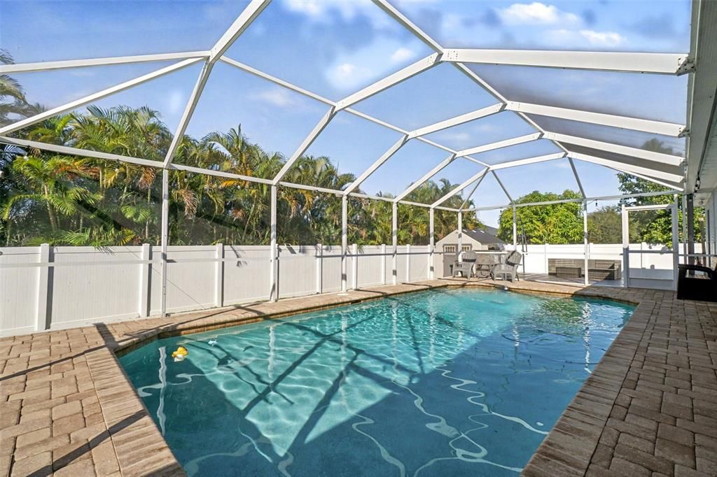 For Sale: $439,000 (4 beds, 2 baths, 2243 Square Feet)