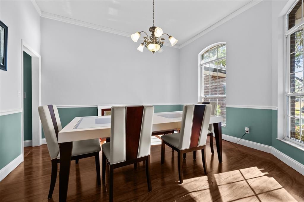 For Sale: $849,000 (4 beds, 3 baths, 2695 Square Feet)
