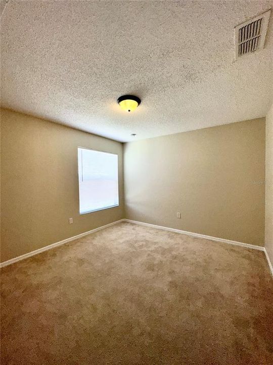For Rent: $2,000 (4 beds, 2 baths, 2931 Square Feet)