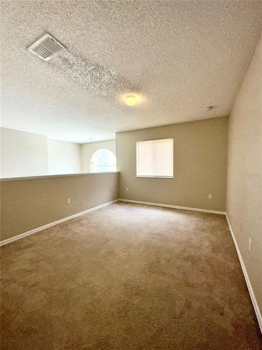 For Rent: $2,000 (4 beds, 2 baths, 2931 Square Feet)